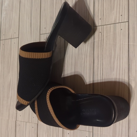 Vionic Fleur Women's Slide Heeled Sandals Size 6.5 - Picture 5 of 6